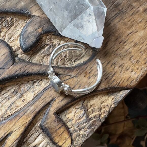 Moonstone Sterling Silver Toe Ring - Picture 5 of 5